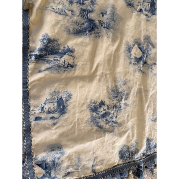 VTG Blue Toile Sm Side Table Cloth lined Tassel Trim Custom made 27in square - Picture 7 of 9
